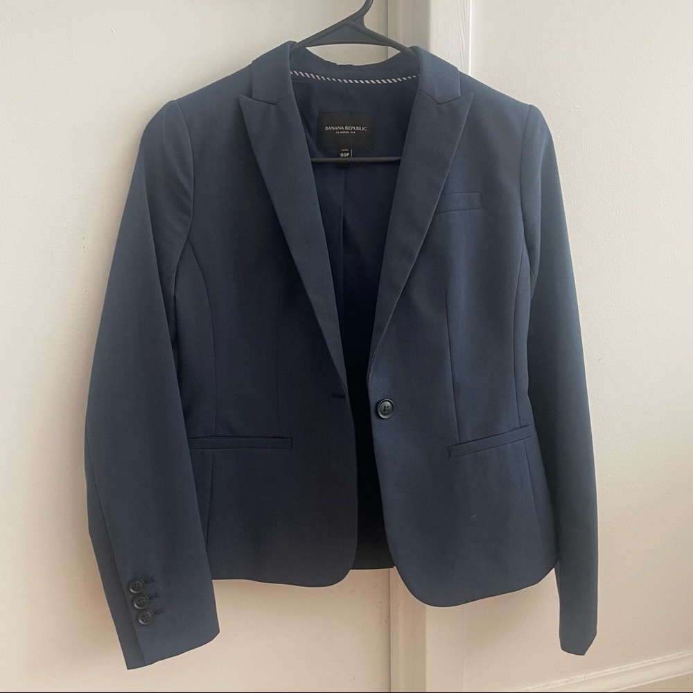 Banana Republic Italian Wool Navy Blazer